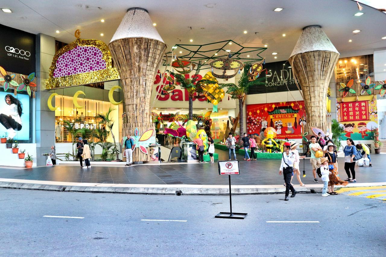 Albergue Escape Backpackers Kk Kota Kinabalu Exterior foto
